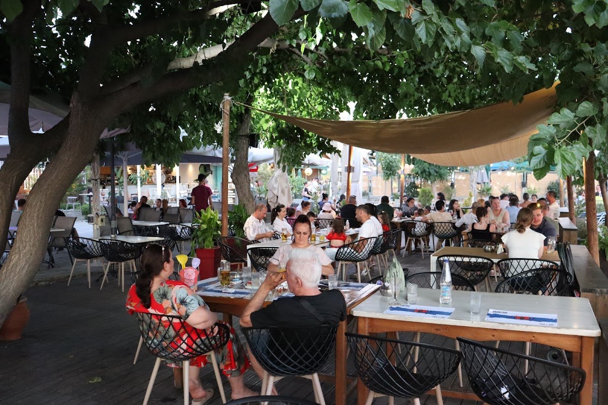 Anonymo Food & Bar, Thassos